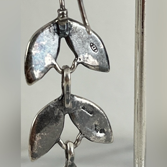 SILPADA Silver leaf earrings. Sterling silver - Picture 4 of 4